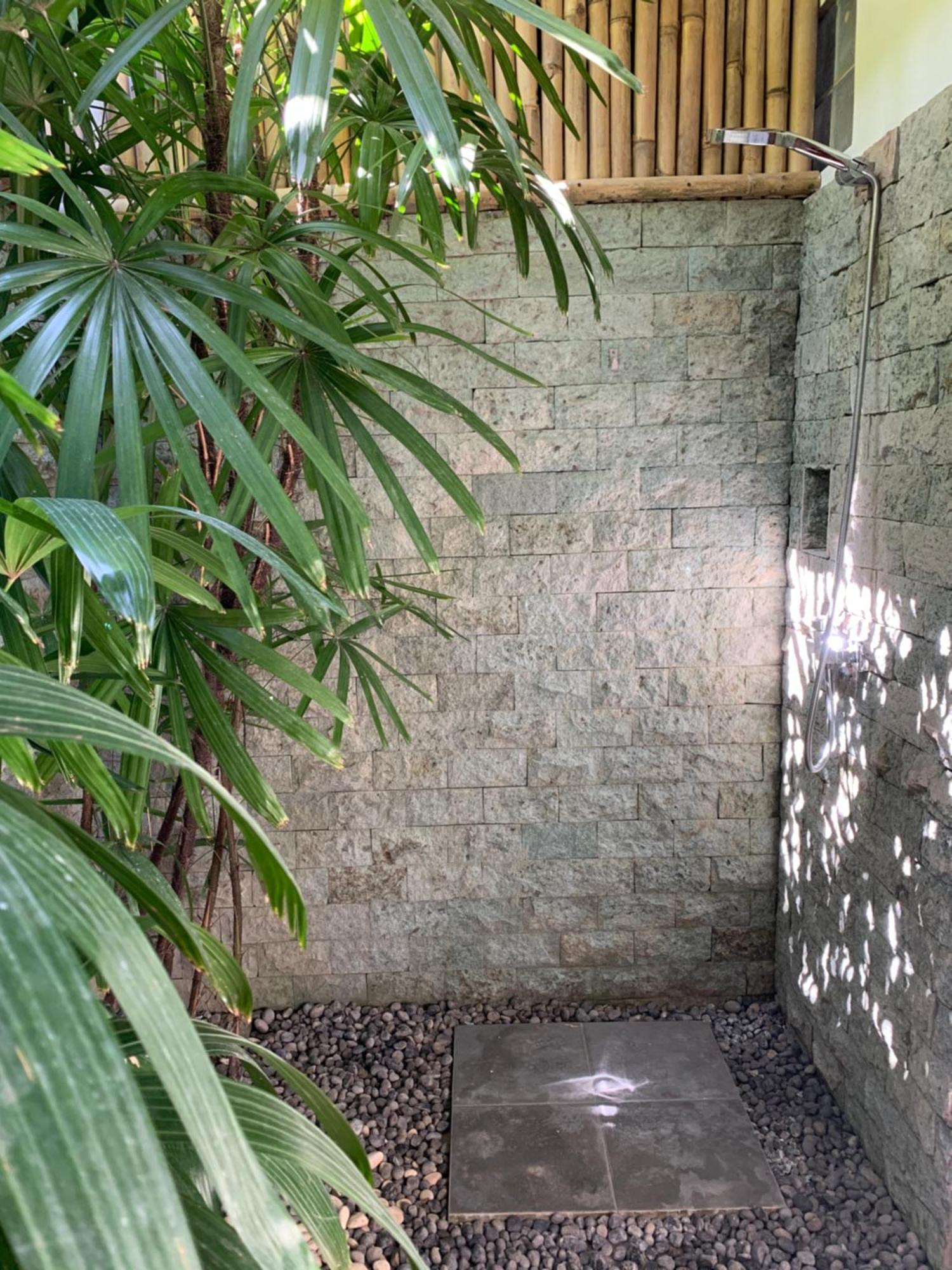 Aparthotel Morgan House Kuta  Exterior foto